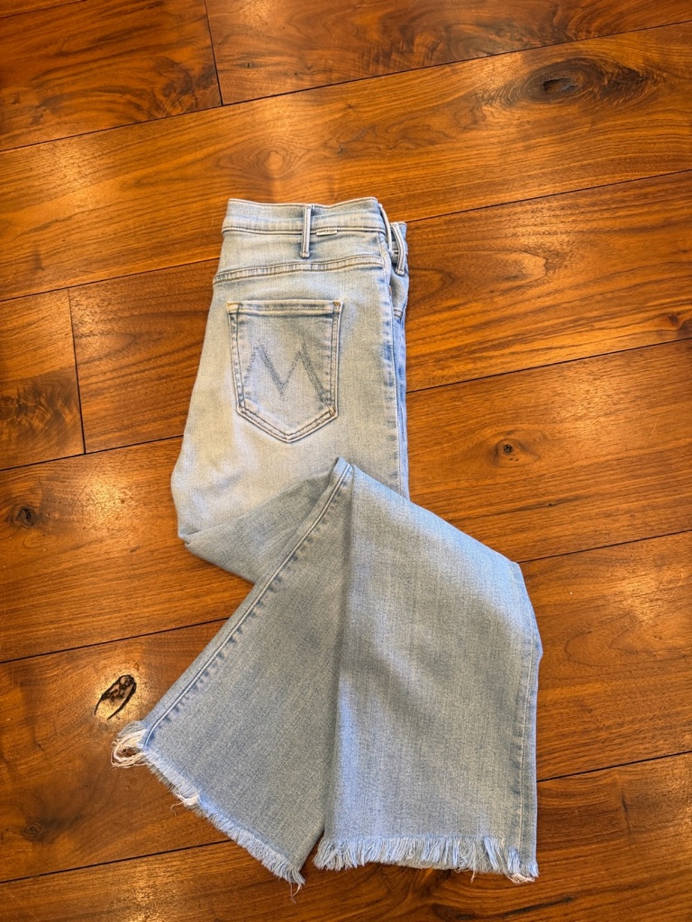 MOTHER Hustler Ankle Fray in high life. Size 28, gorgeous!